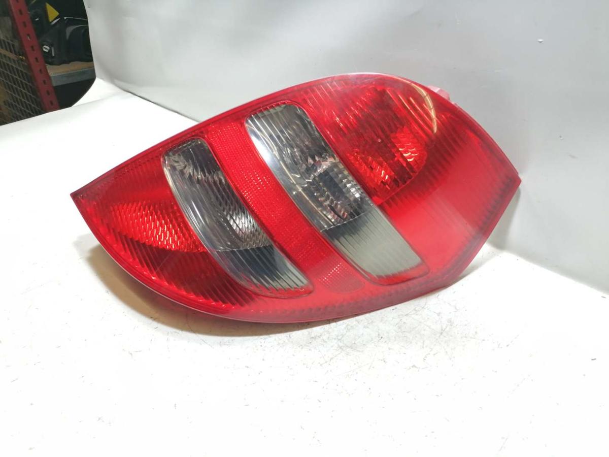 Mercedes A Klasse W169 original R&uuml;cklicht R&uuml;ckleuchte Schlussleuchte rechts Avantgarde Bj.2007